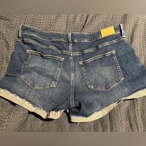 Paige Denim Women's Shorts sz 34